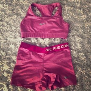Nike extra small set sports bra and shorts